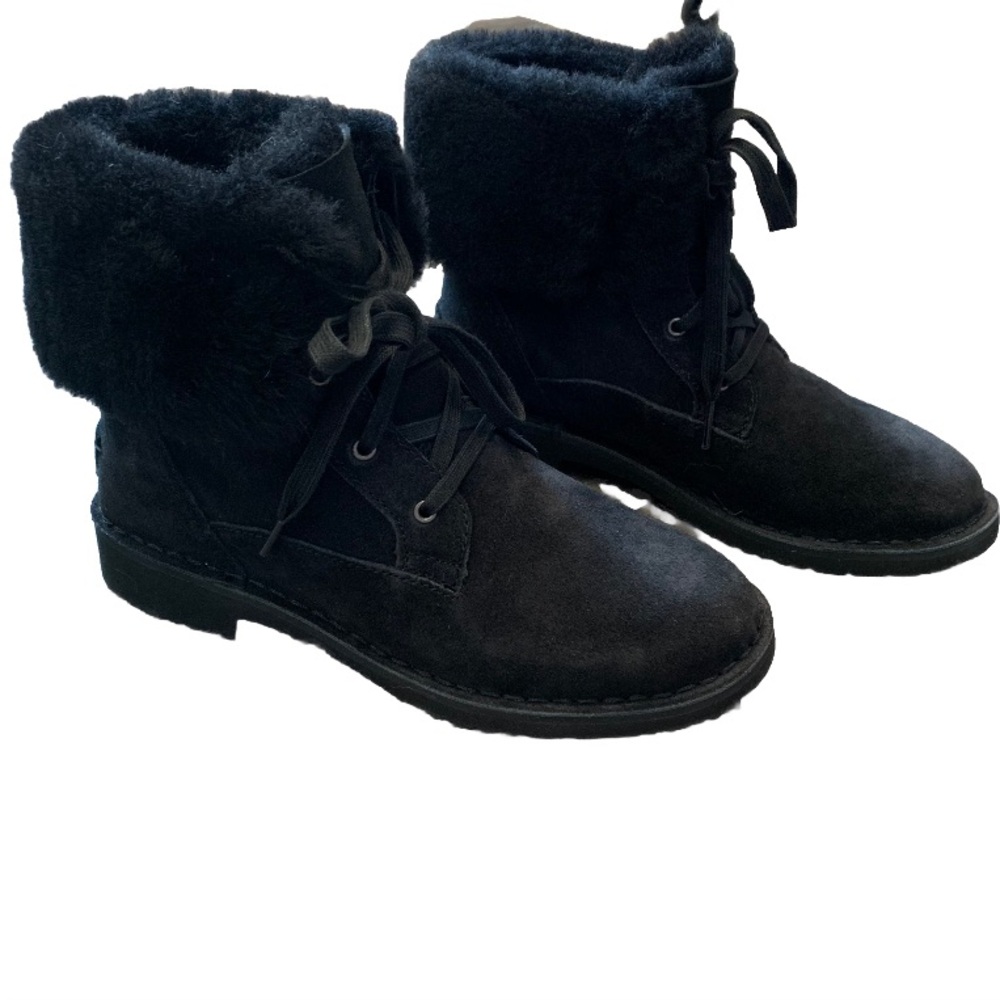 Ugg Weylyn Suede Shearling Fur Cuff Ankle Boots